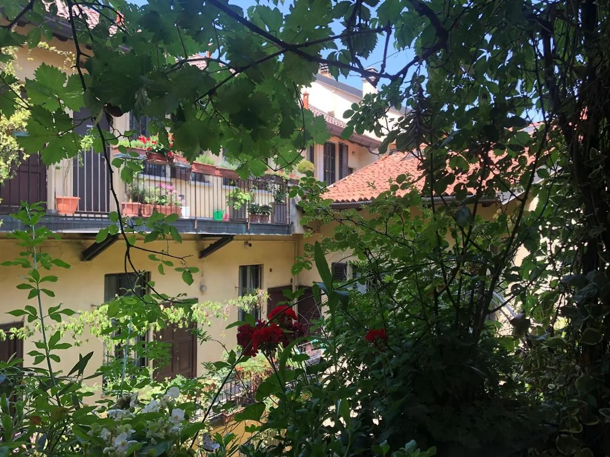 Il Tetto Fiorito Dell'Isola Apartment Milan