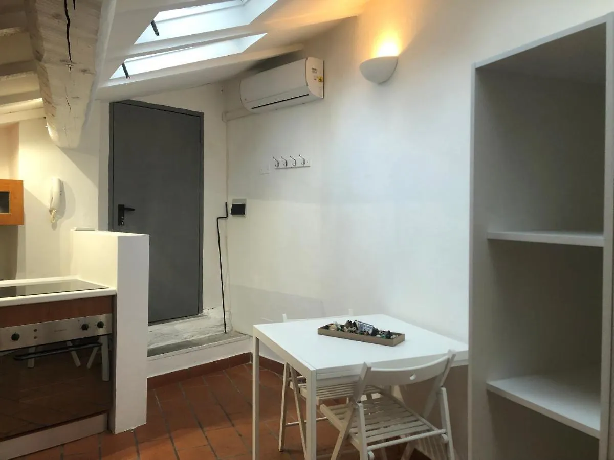 Il Tetto Fiorito Dell'Isola Apartment Milan 0*,
